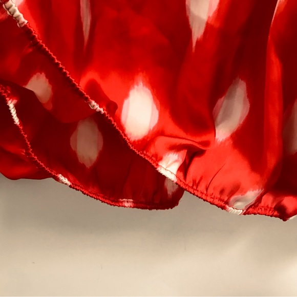 Vince Camuto Balloon Sleeve Silky Loose Drapey Top Blouse Off Shoulder Crew Dots - Picture 11 of 14